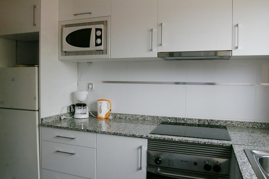 Apartamentos Torre Don Vicente - Arca Rent Бенидорм Стая снимка